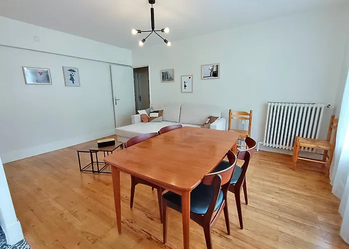 Apartamento L'appart Du Maupas, T3, Wifi, Parking Bagnères-de-Luchon